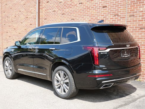 Used 2021 Cadillac XT6 Premium Luxury w/ LPO, Floor Liner Package image 3