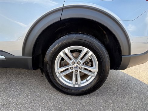 Used 2022 Ford Explorer XLT w/ Equipment Group 202A image 50