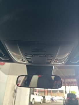 Used 2022 Toyota Corolla SE image 45