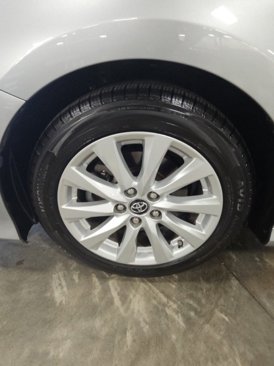 Used 2019 Toyota Camry L image 41