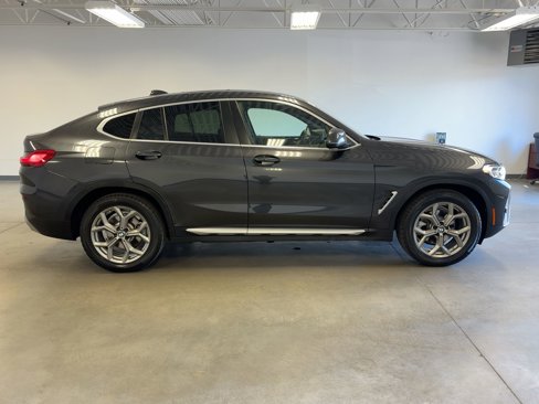Certified 2024 BMW X4 xDrive30i image 7