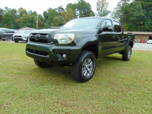 Used 2012 Toyota Tacoma 4x4 Double Cab image 2