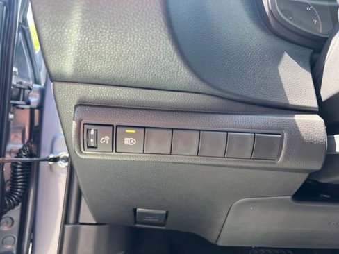 New 2025 Toyota Corolla LE image 30