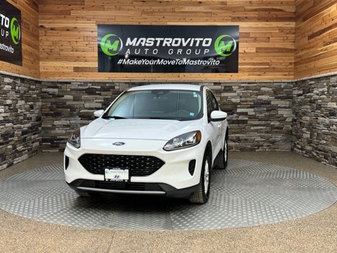Used 2020 Ford Escape SE image 5