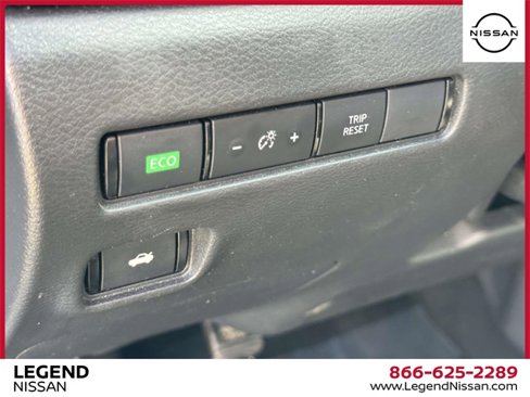 Certified 2024 Nissan Sentra SV w/ All-Weather Package image 17