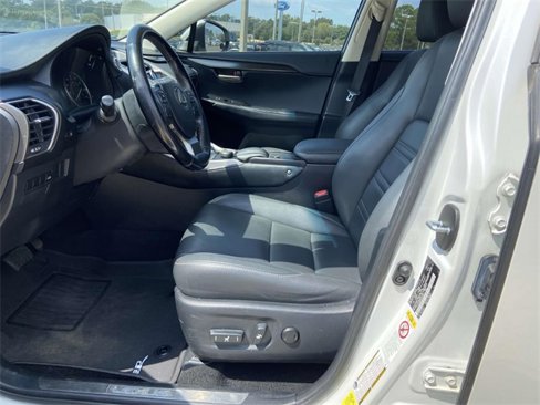 Used 2017 Lexus NX 200t FWD image 11