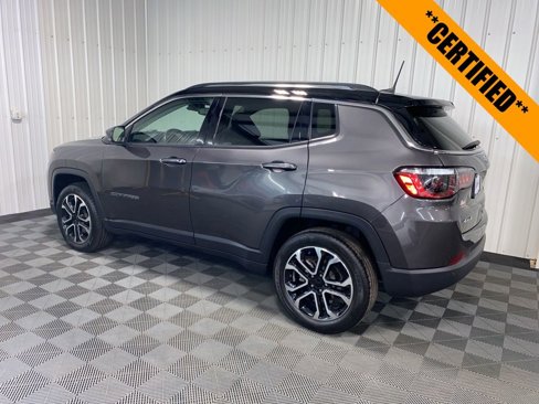 Certified 2022 Jeep Compass Limited image 7