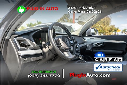 Used 2016 Volvo XC90 T6 Momentum w/ Vision Package image 6