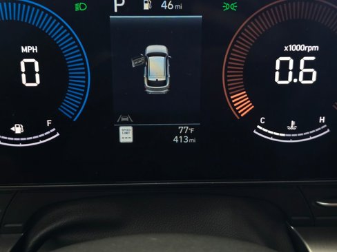 Used 2025 Hyundai Kona SEL image 24