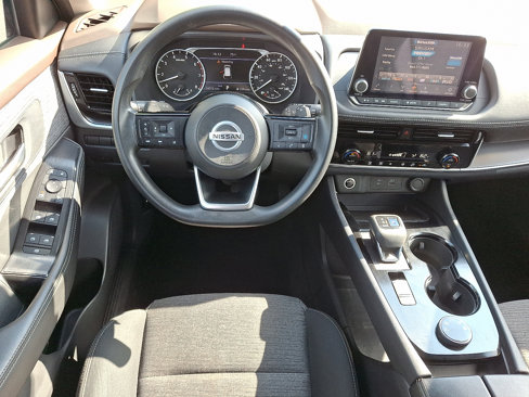 Used 2021 Nissan Rogue SV image 12