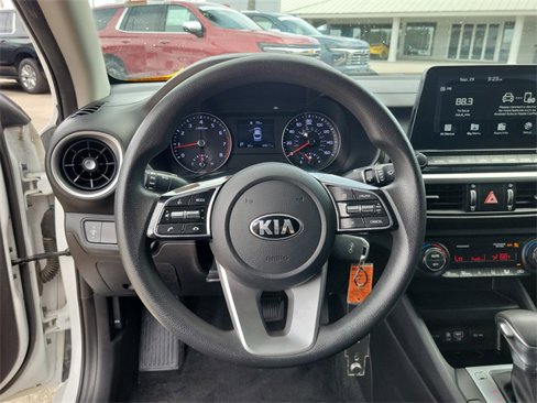 Used 2019 Kia Forte LXS image 23