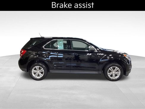 Used 2017 Chevrolet Equinox LS image 4