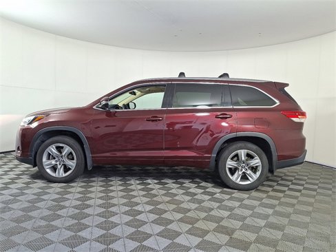 Used 2017 Toyota Highlander Limited image 7