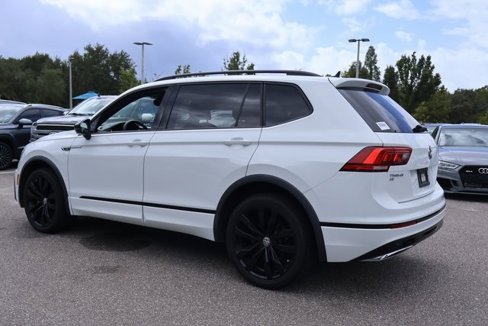 Used 2021 Volkswagen Tiguan SE R-Line image 5