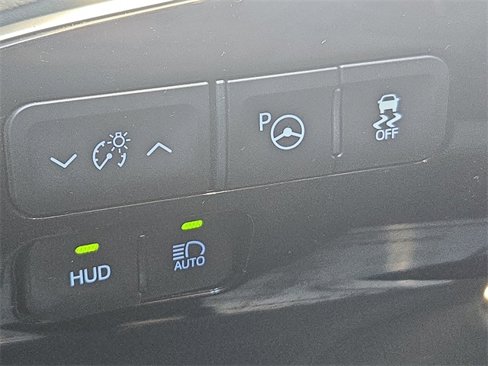 Used 2017 Toyota Prius Four image 24