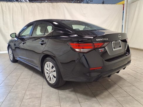 Used 2024 Nissan Sentra S image 7