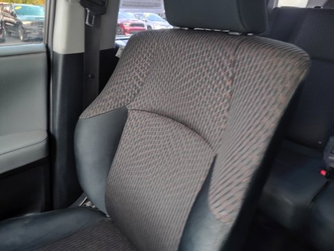 Used 2012 Toyota 4Runner SR5 image 11