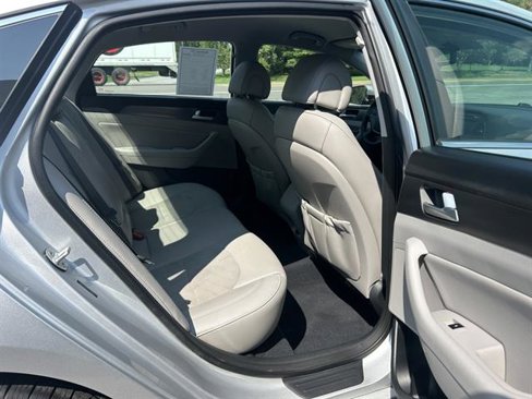 Used 2015 Hyundai Sonata Sport w/ Option Group 04 image 32