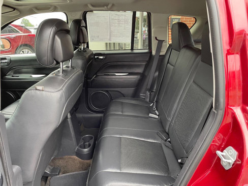 Used 2014 Jeep Compass High Altitude image 30