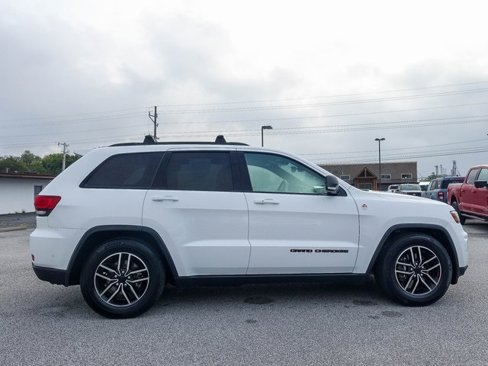 Used 2020 Jeep Grand Cherokee Trailhawk w/ Trailhawk Luxury Group image 10