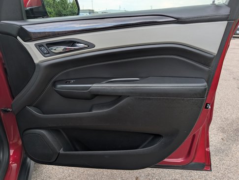 Used 2016 Cadillac SRX Luxury w/ Driver Awareness Package image 37