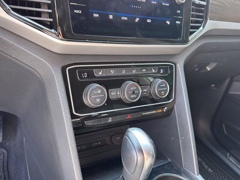 Used 2023 Volkswagen Atlas SE image 22