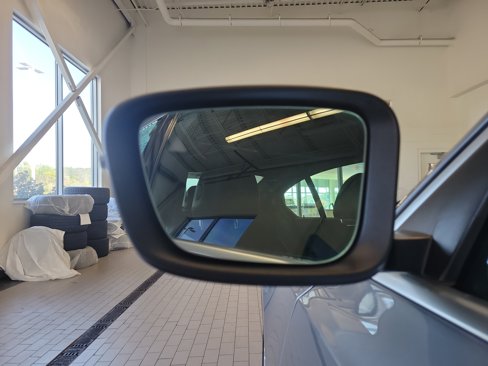 Used 2025 BMW 330i xDrive Sedan image 10
