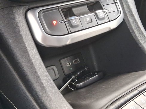 Used 2021 GMC Acadia SLE w/ Driver Convenience Package image 24