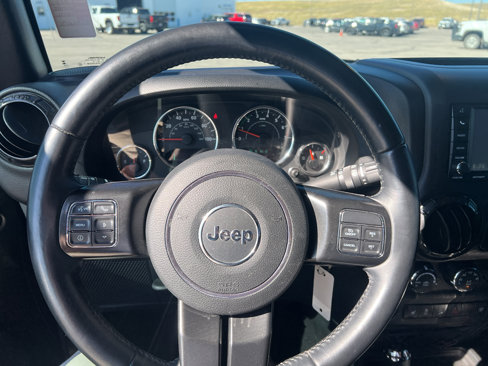 Used 2017 Jeep Wrangler Unlimited Sahara image 16