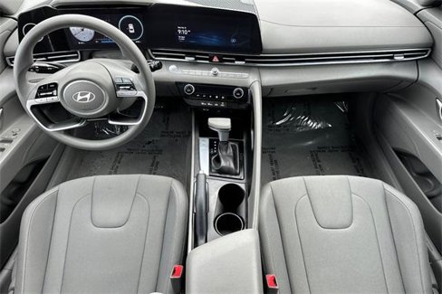Certified 2024 Hyundai Elantra SEL image 14