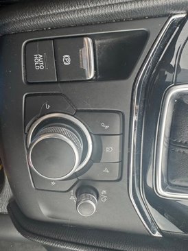 Used 2021 MAZDA CX-5 Touring image 11
