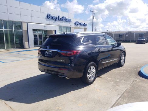 Used 2018 Buick Enclave Essence image 7