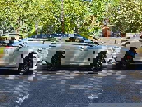 Used 2018 Porsche Panamera 4 image 7