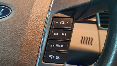 Used 2010 Ford Taurus Limited image 27