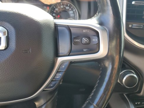 Used 2019 RAM 1500 Big Horn image 16