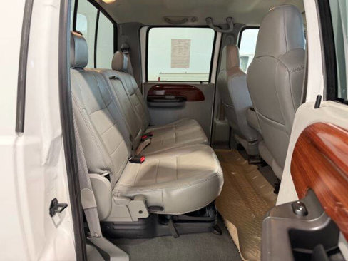 Used 2005 Ford F350 XLT image 18