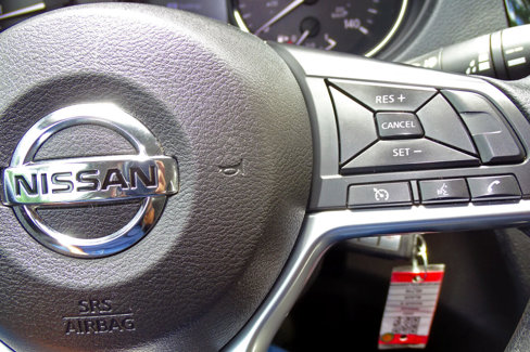 Used 2020 Nissan Rogue S image 24