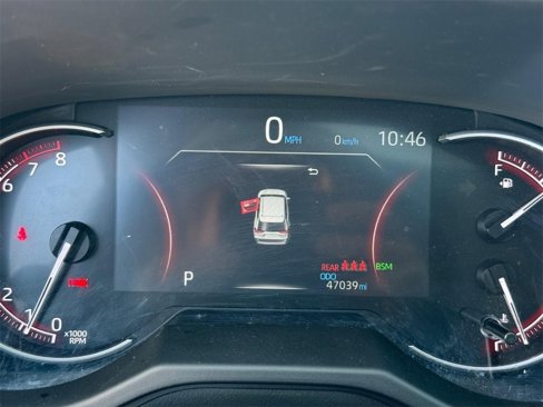 Used 2023 Toyota RAV4 XLE Premium image 19