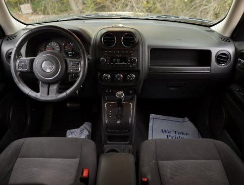 Used 2011 Jeep Patriot Latitude image 16