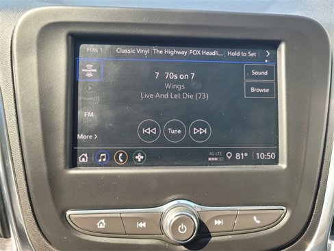 Used 2024 Chevrolet Equinox LT image 23