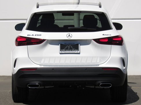 Certified 2025 Mercedes-Benz GLA 250 4MATIC image 7