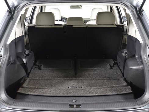 Used 2020 Volkswagen Tiguan S image 18