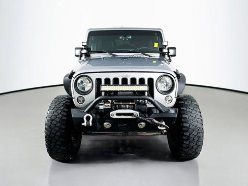 Used 2016 Jeep Wrangler Unlimited Sahara w/ Dual Top Group image 2