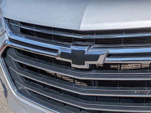 Used 2020 Chevrolet Traverse LT w/ Driver Confidence II Package image 9
