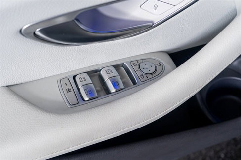 Used 2022 Mercedes-Benz E 350 Sedan image 26