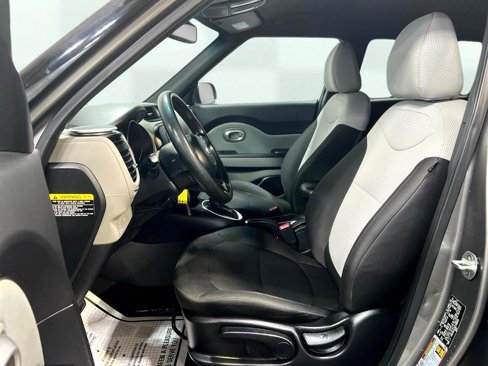 Used 2016 Kia Soul image 20