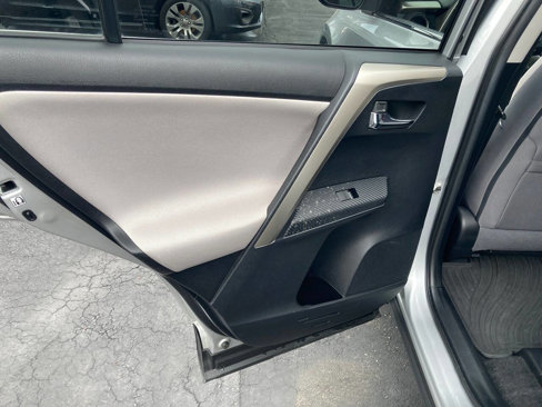 Used 2015 Toyota RAV4 XLE image 26