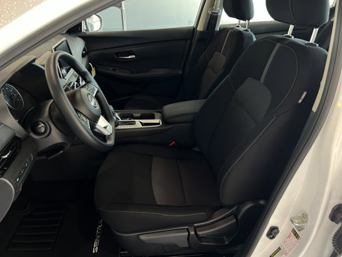 New 2025 Nissan Sentra SV image 9
