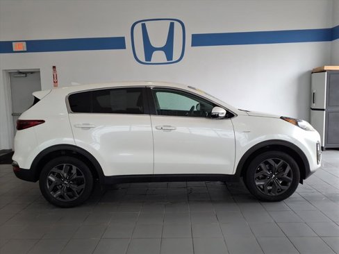 Used 2022 Kia Sportage LX w/ LX AWD Value Edition Package image 4