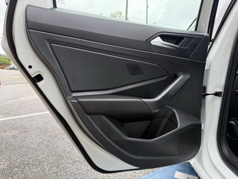Used 2022 Volkswagen Jetta Sport image 20